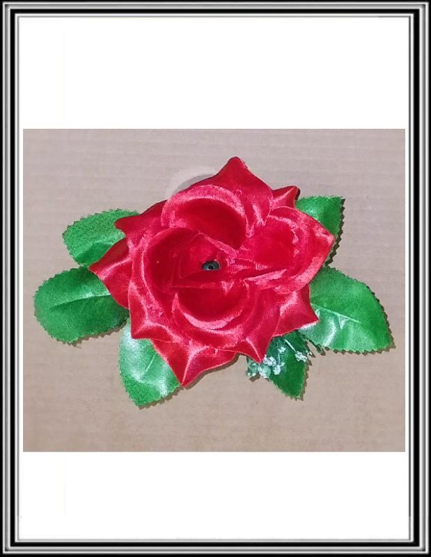 Hlavička kvetu ruža s lístkami  11 cm W674  červená