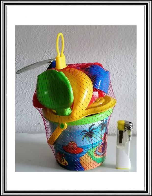 Vedierko s náradím menšie v- 17 cm do piesku č 49568