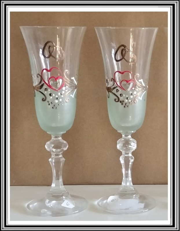 Sadá 2 ks svad - pohárov krištalové KRISTY - zelené so srdiečkami