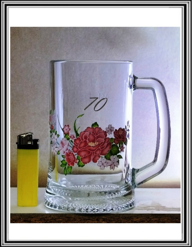 Hrubý pollitrový sklenený krígeľ výročný 70-tka
