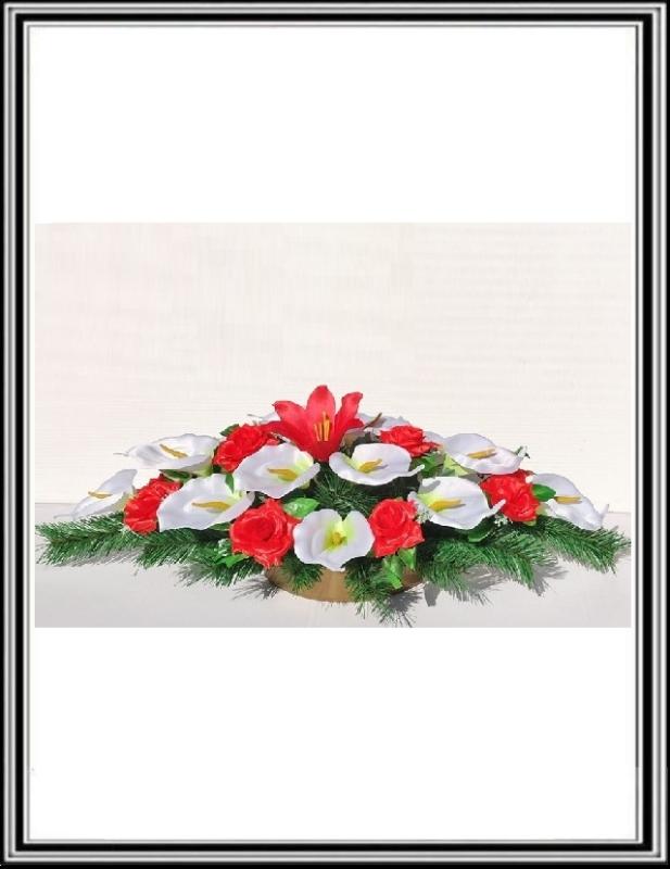 Ikebana č.2   213 , dĺžka -95 cm-14 bielymi kalami +10 červenými ružami