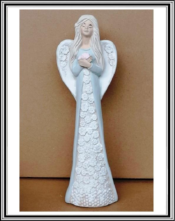 Keramický anjelik č 121 Felicia - sú aj bieleaj krémovo biele