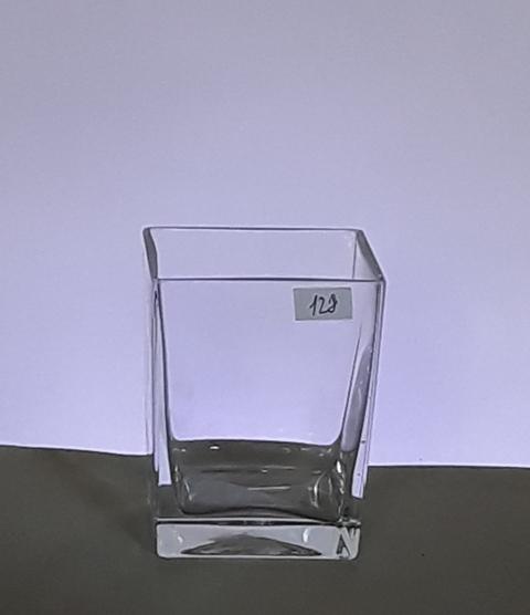 Sklenená váza  kvádrat č 128 , 7x7x9 cm