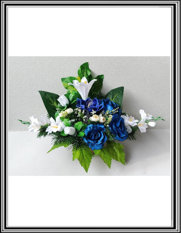 Umelé kvety v miske s gladiolou zaťaženémodréč. 226