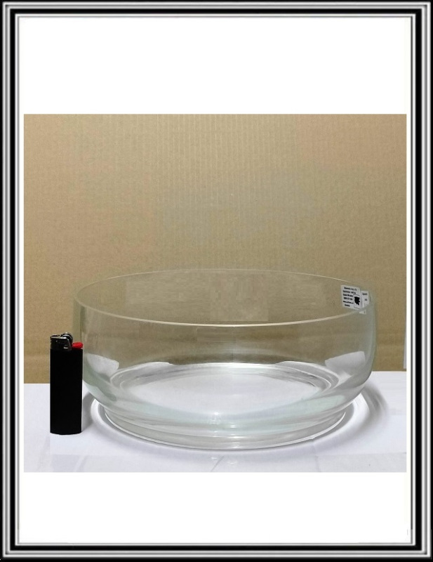 A Sklenená miska priemeru 25,5 x 10,5 cm