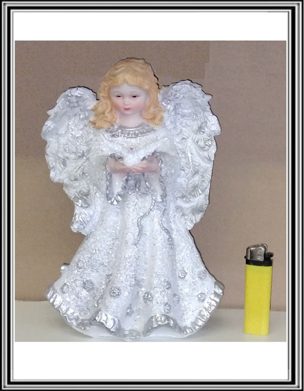 Anjel veľký perleťový s holubkom 17 cm