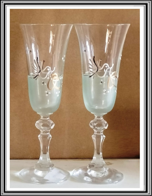 Sadá 2 ks svad - pohárov krištalové KRISTY - zelené s holúbkami