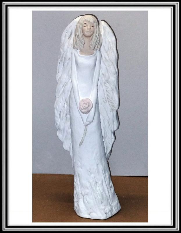 Anjel  č4 Afrodita biela s bielymi klrídlami v-44 cm ,šírka 15 cm