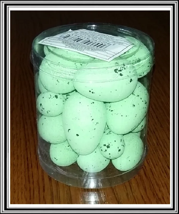 A Sadá 24 vajíčok rôznych veľkosti 3-5 cm TG35943-Z