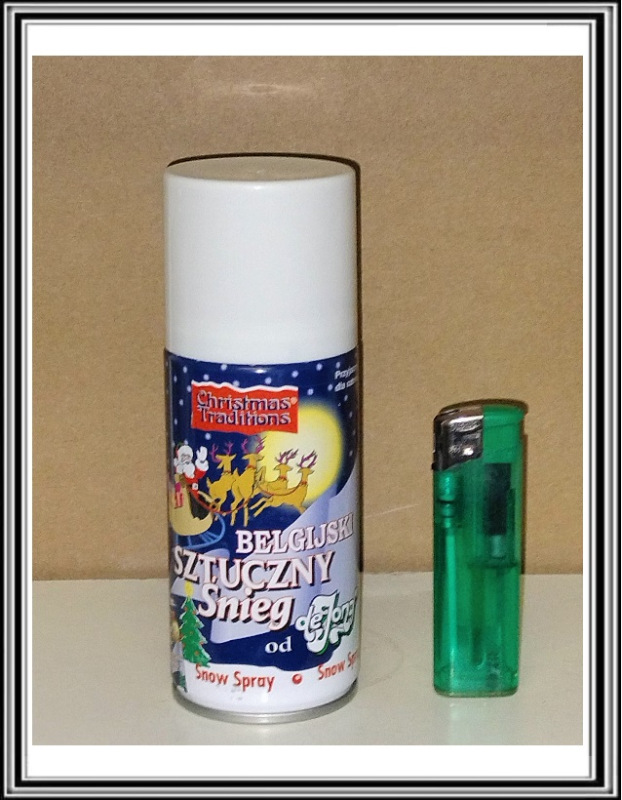 Vianočný umelý sneh