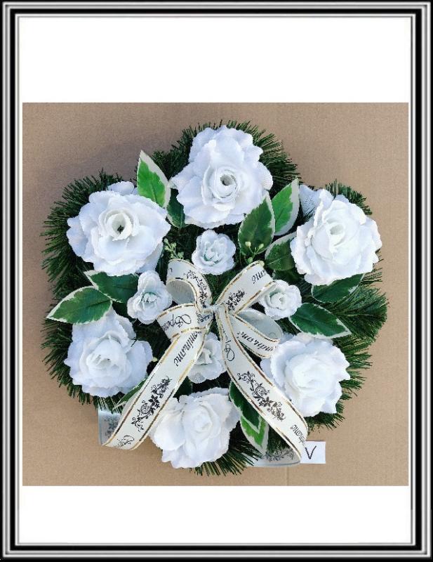 Venček stredný 35 cm  - 6 biele ruže +ružičky  VS -6-01
