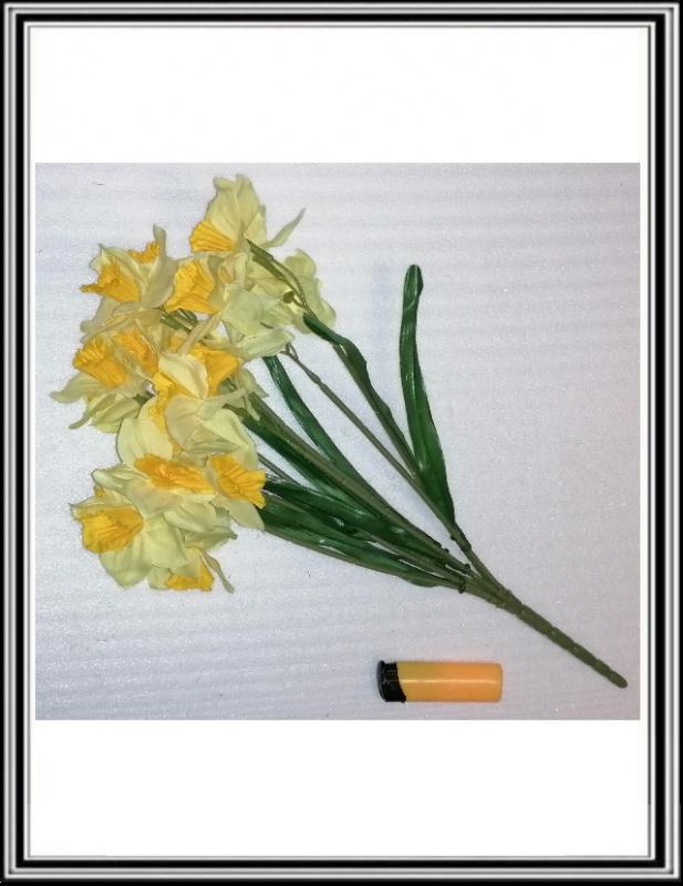 Kytička narcisová MAX dlhá 66 cm svetlo žltých kvetov