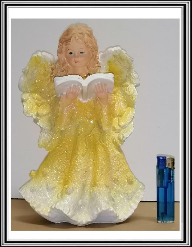Figurka anjelik ČÍTA KNIHU č.554317 20 cm žltý