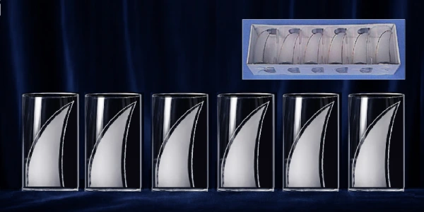 A Sklenené poháre na vodu 250 ml polopiesok a striebro