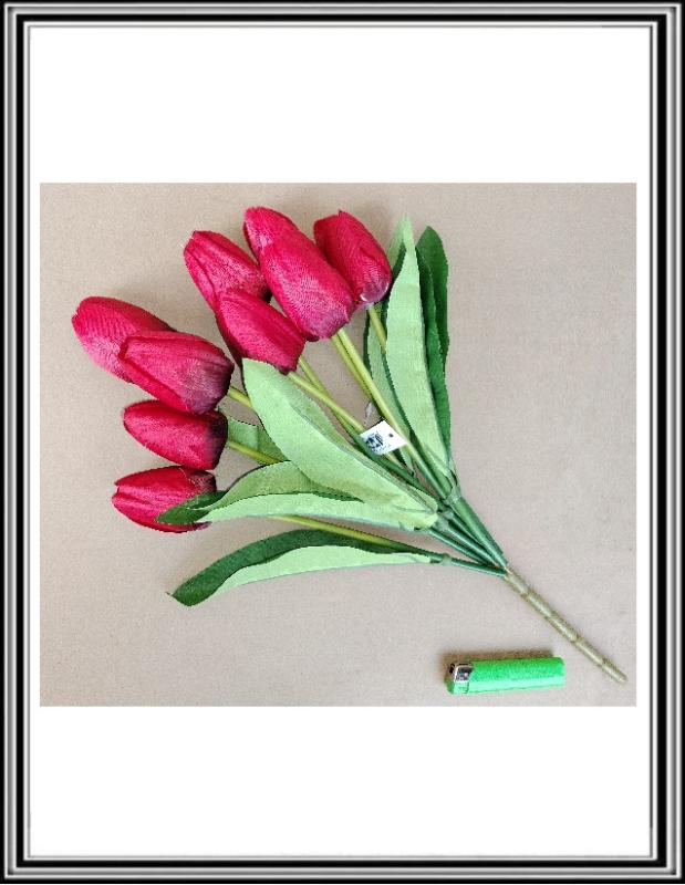 Kytica tulipánov 9 hlav 44 cm červená