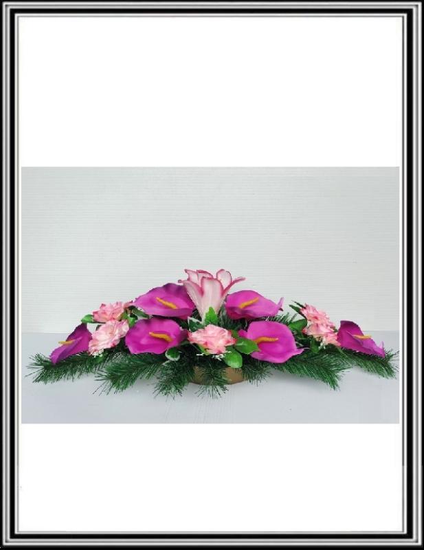 Ikebana č.2 - 204 , dĺžka -95 cm-14 fialových kal+10 ružovými ružami