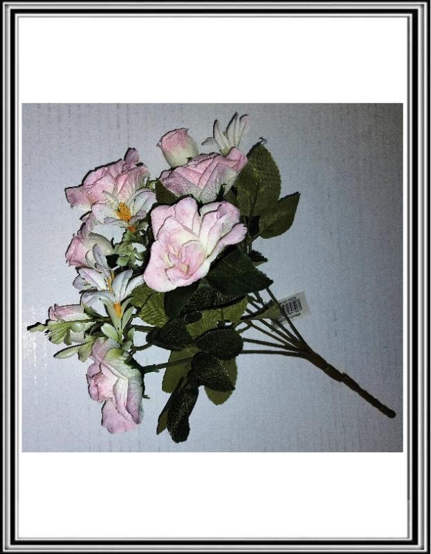 Umelá kytička 30-36 cm s doplnkami H370 ,  bielo ružová