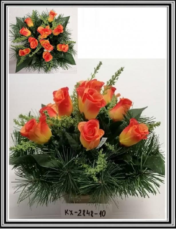 Umelé kvety v malej  miske KX-2848-10 so zelenými doplnkami a i žltooranžovvými ružami