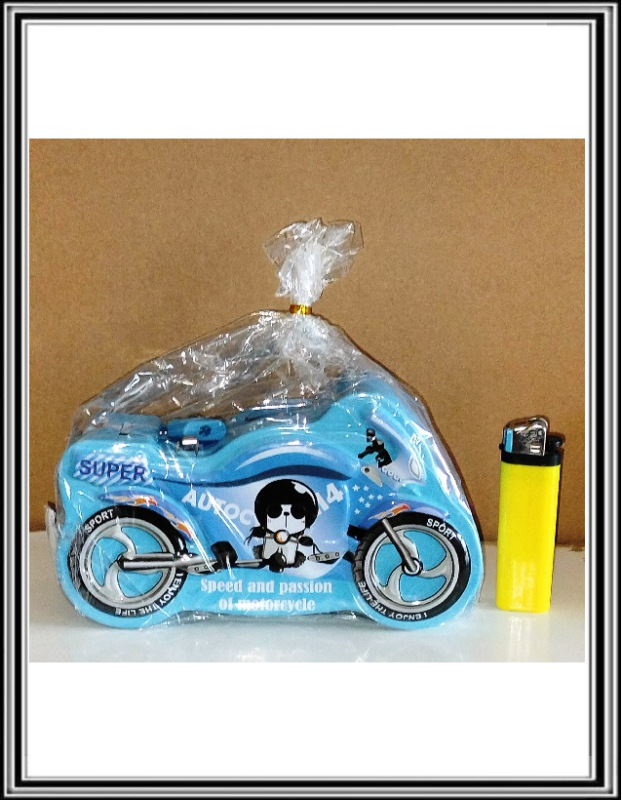 Plechová pokladnička motorka v- 10 x 16x6 cmso zámkom modrá