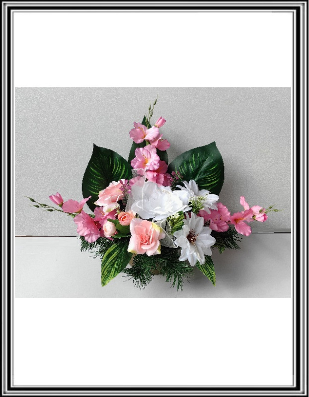 Umelé kvety v miske s gladiolou zaťažené ružovéč. 227