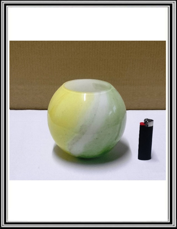 Sklenená guľa žlto modrá priemeru 14,5 x 13,5 cm