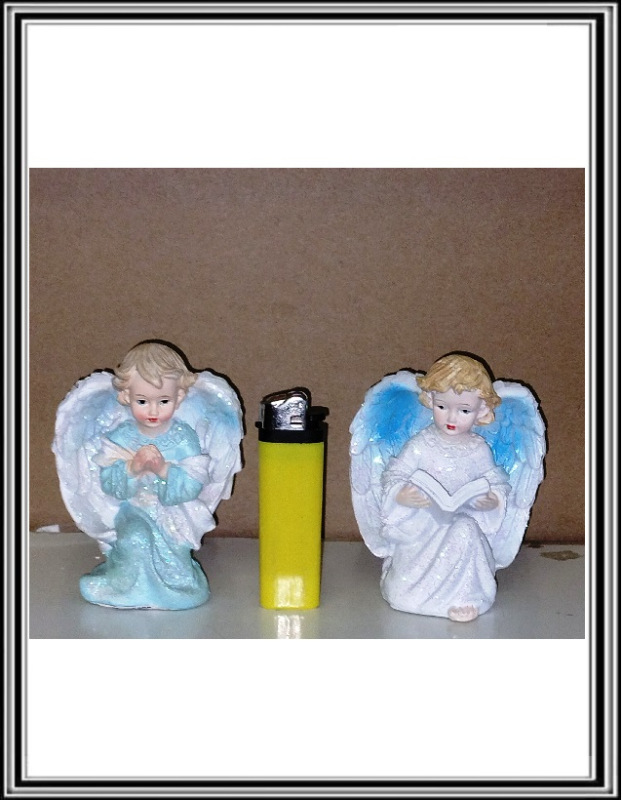 Anjelik 11 cm č 5031 modrý s knihou alebo modliaci