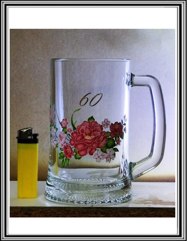 Hrubý pollitrový sklenený krígeľ výročný 60-tka