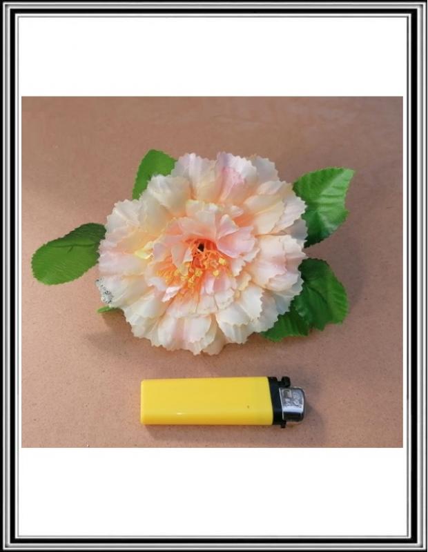 Hlavička kvetu Cynia s lístkom  č 41100015 sv.žltá