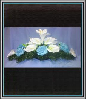 Ikebana č 1/10 , 80 cm , - 8 bielých kal +6 modrých ruži
