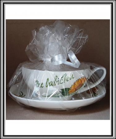 Keramická šálka s tanierikom Pre babičku na kavičku zelený 2
