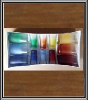 Sklenené poháre - Farebná sadá 12 kusová štamperlíkov a 100 ml pohárikov
