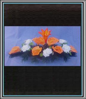 Ikebana č 1/4 , 80 cm ,- 8 oranžových kal +6 bielých ruži