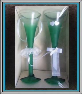 Sadá
 2 ks svadobných pohárov Alexis č 28 zelené
