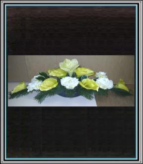 Ikebana č 1/1 , 80 cm , - 8 sv. zelených kal +6 bielo zelených rúži