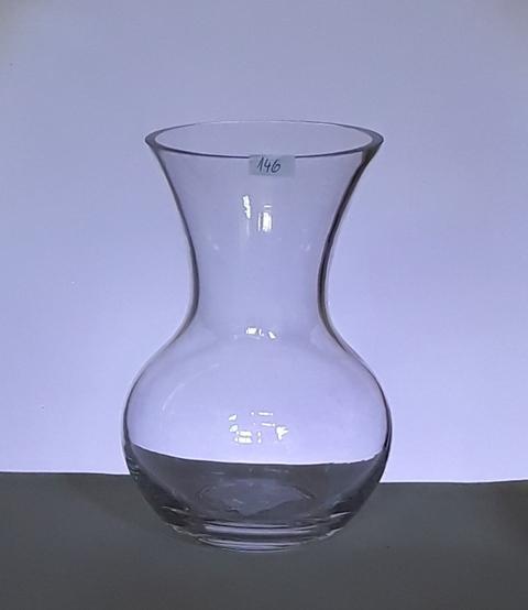 Sklenená váza č 146 ,pr.11x17,5 cm DŽBÁN