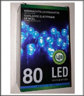 Svetelná reťaz z 80 ks LED žiaroviek- modré Používajú sa ako v miestnosti tak i vonku.
