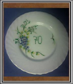 Výročný tanier veľký 70 - tka hrozno-kvet
 Modré
