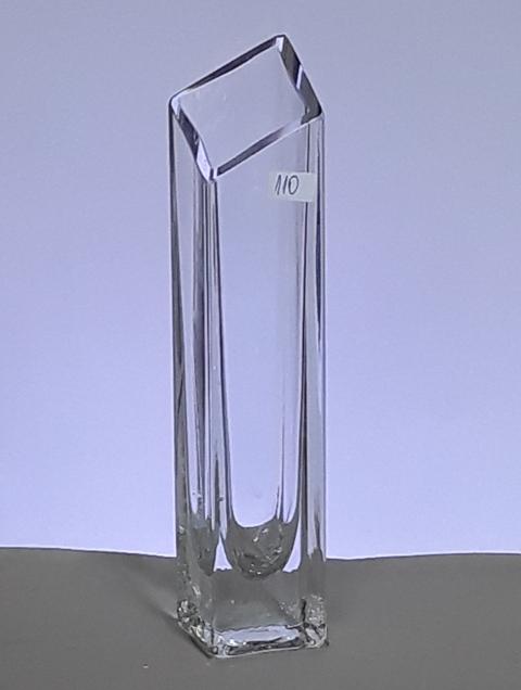 Sklenená váza č 110 4x4x20 cm SKOS